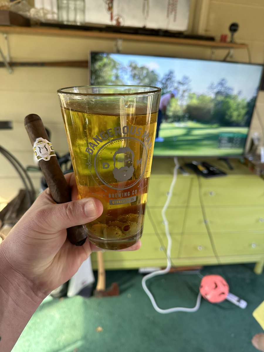 The cigar is gonna need to wait awhile as Lyanna wanted to come out and watch #themasters but wouldn’t have it any other way and still enjoying this @MichGoldenLight Minnesota martini like a gentleman.