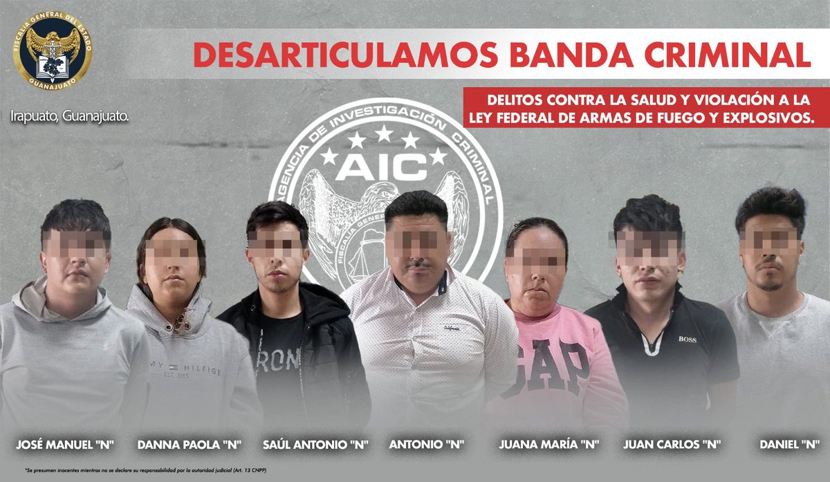 FGEGUANAJUATO's tweet photo. LA #FISCALÍAGUANAJUATO DESARTICULA BANDA CRIMINAL QUE OPERABA EN IRAPUATO Y MUNICIPIOS COLINDANTES

En una intervención basada en información de inteligencia, Agentes de @AIC_Guanajuato concretaron la detención de 7 personas y el aseguramiento de más de 200 mil dosis de enervantes, armas de fuego y vehículos con reporte de robo. 

Se aseguró dinero en efectivo, armas de fuego, cargadores, cartuchos, básculas, vehículos de motor que cuentan con reporte de robo.