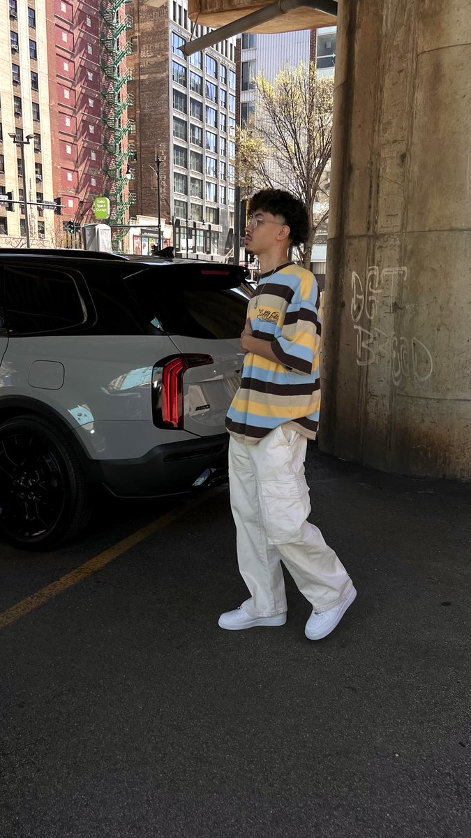 xoxosayden's tweet photo. yesterdays bday fits ♈️ https://t.co/K4G6m76Cu7