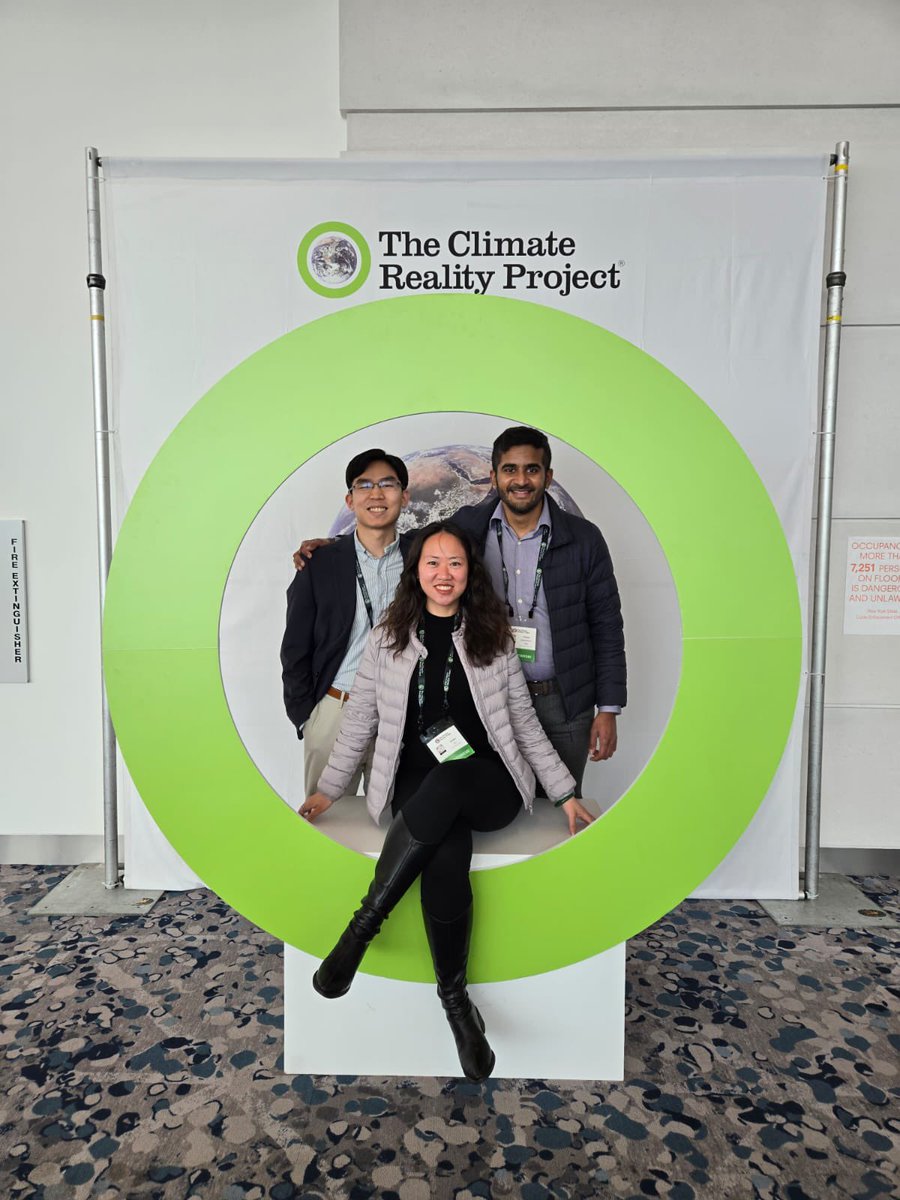 Attended the NYC @ClimateReality leadership training this weekend! Learned about #climate organizing, #activism, & #policy. Heard from cool ppl inc. @algore, @EPAMichaelRegan, @johnpodesta & connected with climate leaders from all over. Thanks @GlobalShapers @wef for the support!