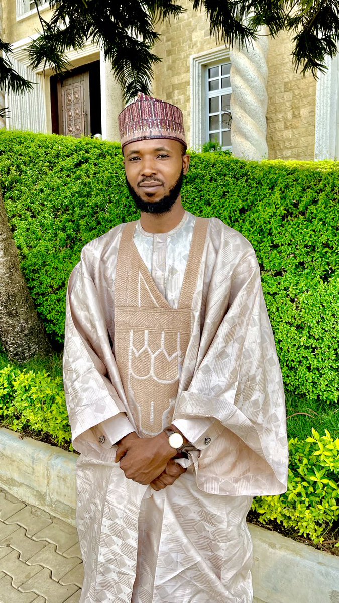 itz_nastee007's tweet photo. My sallah drop.🕊 https://t.co/UMlr0xCjBf