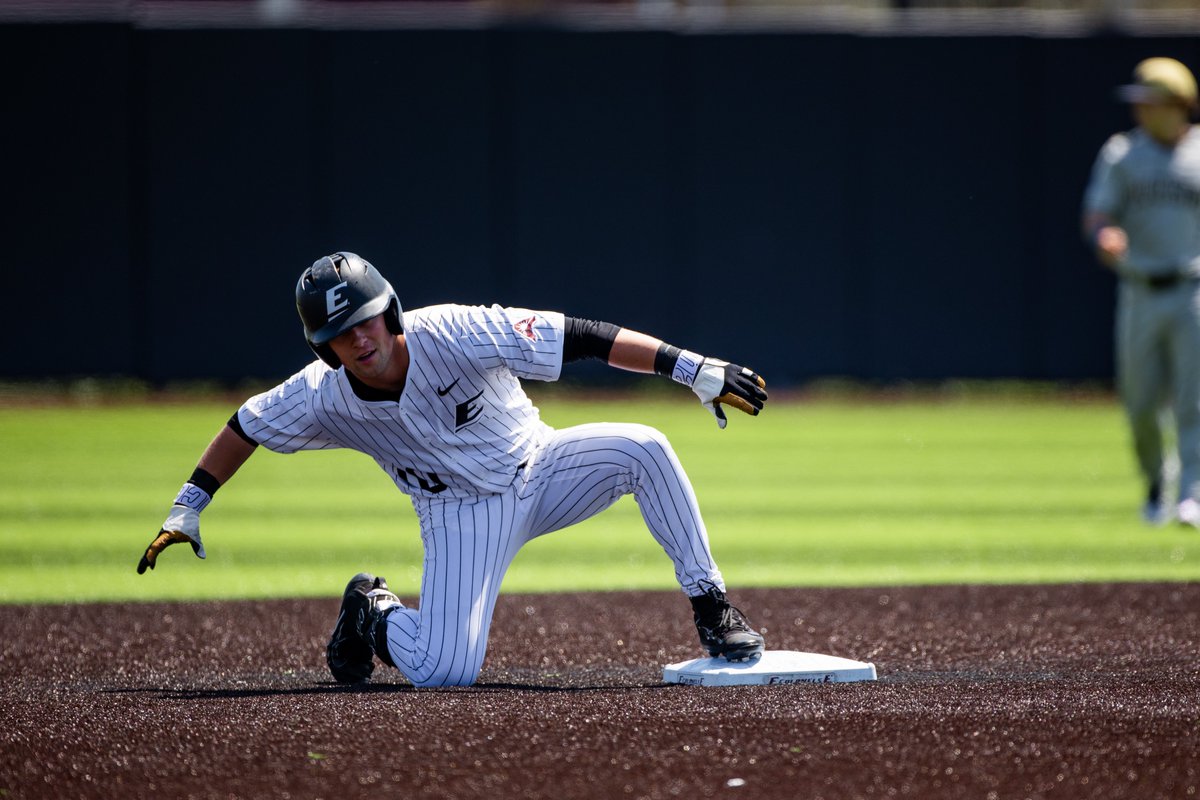 .<a href="/WilliamsMaxww37/">Max Williams</a>  went 4-for-4 in today’s win over Queens