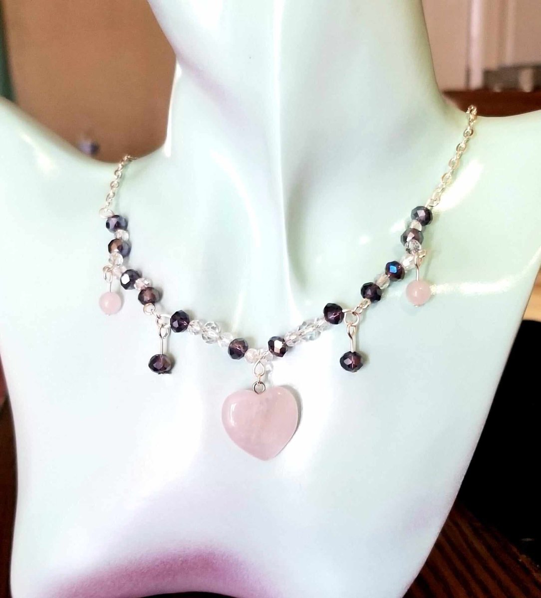 Rose Quartz Necklace, Rose Quartz Beaded Necklace, #RoseQuartz #rosequartzjewelry #rosequartznecklace #necklace #necklaces #statementnecklace #giftsforher #prom #weddingjewelry #bridaljewelry #handmadejewelry #Mothersday #Mothersdaygifts #Etsy 

etsy.me/49xqcZv via @Etsy