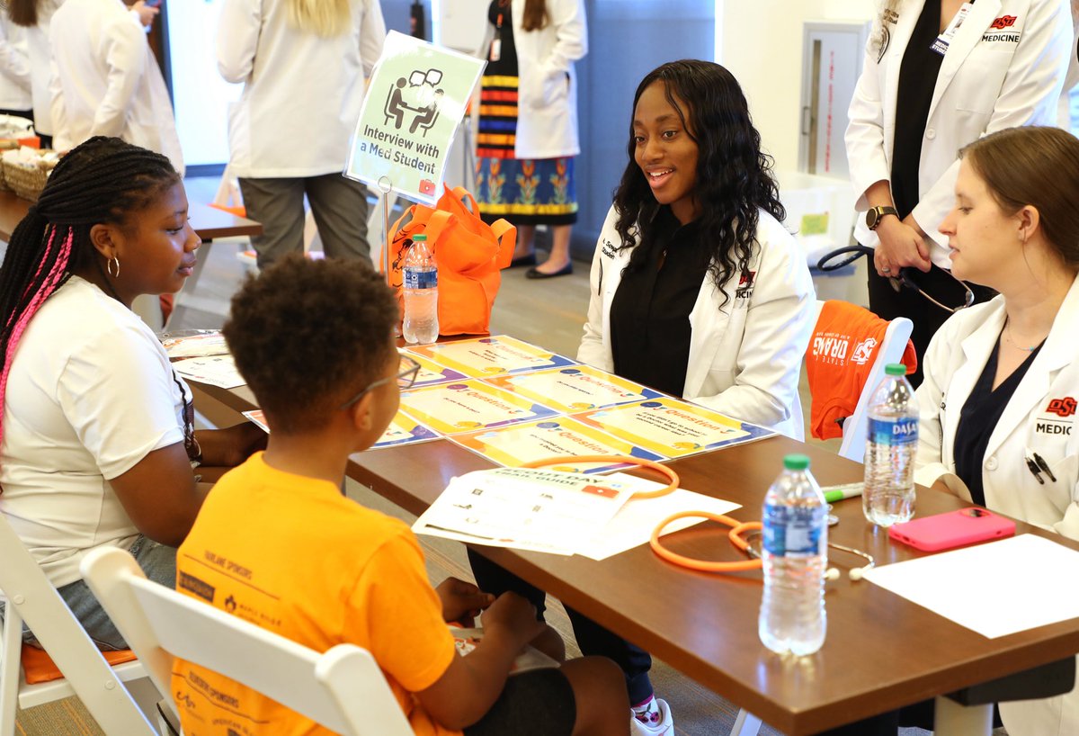 Yesterday, our Tulsa campus held a #StateOfOrange First Aid 101 service project event for kids to come learn about administering basic first aid. It was a fun and informative day for these young students! Thank you to all of the volunteers who participated.