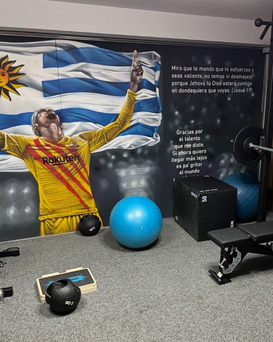 This is Ronald Araujo’s wall inside his personal gym