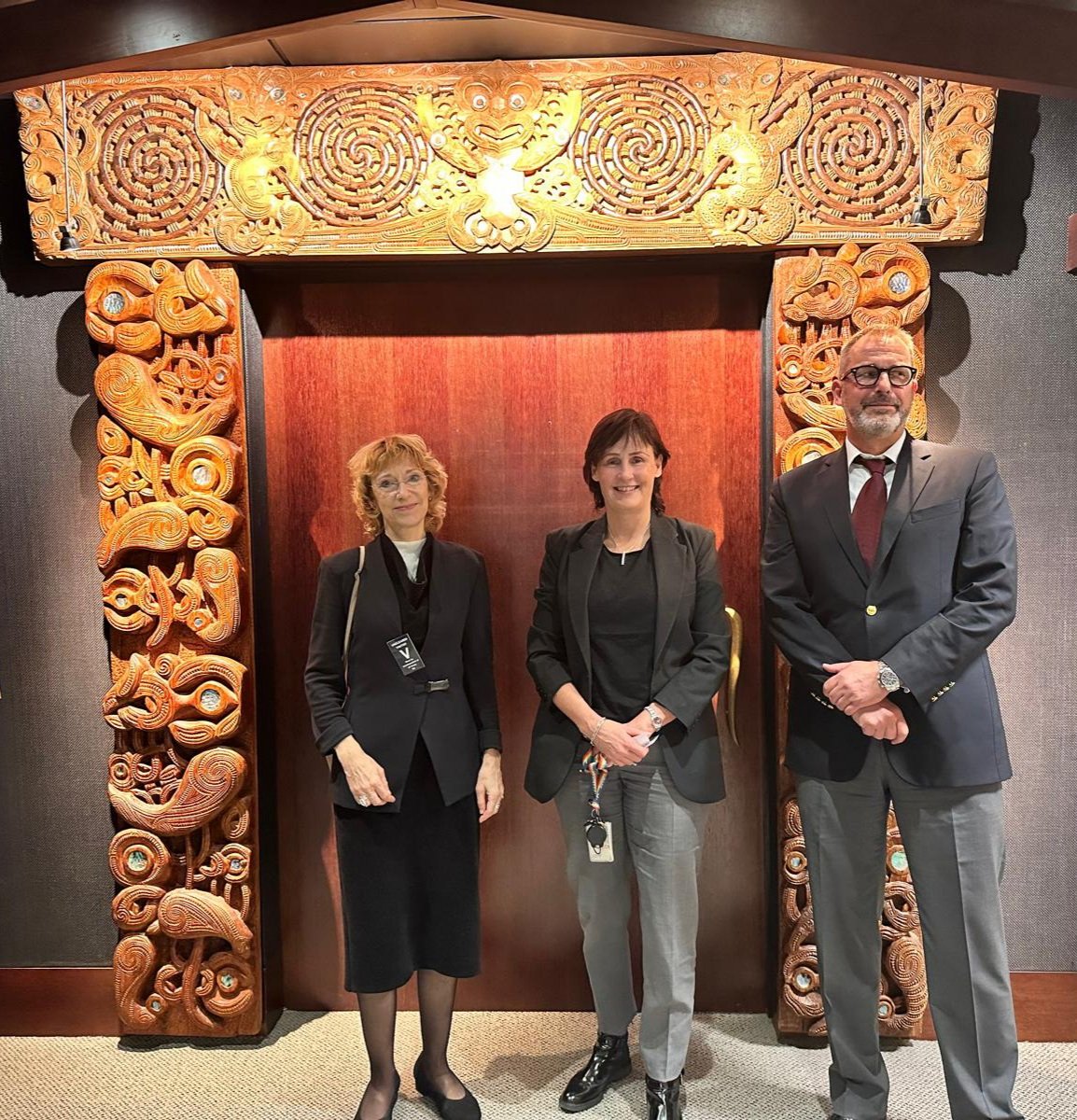 Thank you @MFATNZ Deb Collins, Angela Hassan-Sharp, Adele Plummer & colleagues for good discussions on #HumanRights in #Pacific, #NZ & much appreciated support to @UNHumanRights+ @OHCHR_Pacific+@pccmhs. Strategic partnerships for #HumanRights are needed now more than ever.#HR75