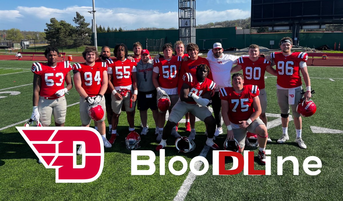 CoachAAracri's tweet photo. It was a beautiful day to finish the spring season with this group of men! They played with great effort &amp; enthusiasm… and made an impact all day! #blooDLine 🩸 🔗 https://t.co/fOP70QOJVo