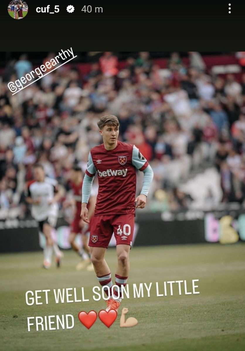 HammerMusePerth's tweet photo. Vladimir Coufal wishes going George Earthy Well.after his head injury,sustained against Fulham 🤕🙏⚒⚒⚒ https://t.co/1SaTzQoXNY