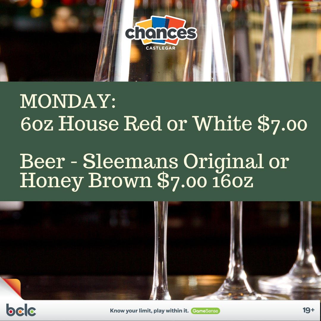 Cheers to Monday specials! 🥂 Whether you're a wine enthusiast or a beer aficionado, we've got you covered. Let us know in the comments what's your pick. #DrinkSpecials #MondayChoice