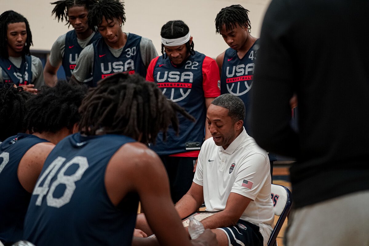 Players/Teams/Coaches: Being READY and being PREPARED are two different things... #StillTheStandard🇺🇸🏀💪🏾 @usabjnt @usabasketball