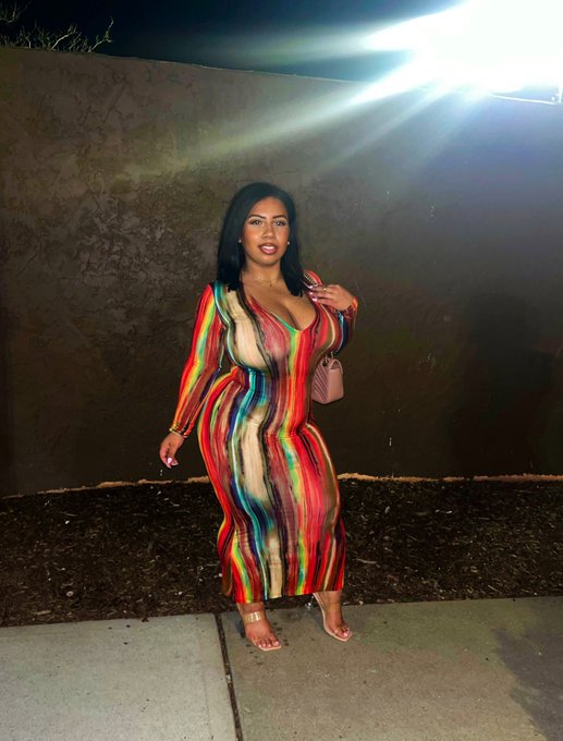 🌹. https://t.co/RfOLPeXHaE