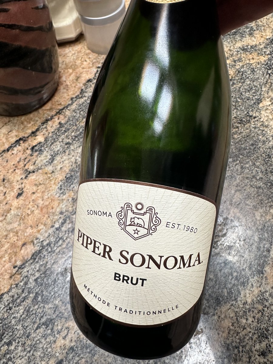 hey all / Piper Sonoma Brut / Sonoma County of course / this sparkler is crisp and peachy / 70% Chard / 30% Pinot Noir / Cheers!