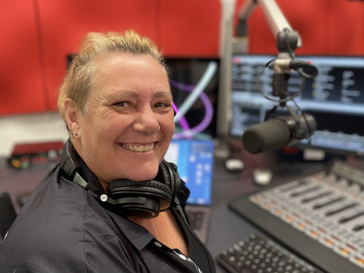 phoenixradio tweet picture