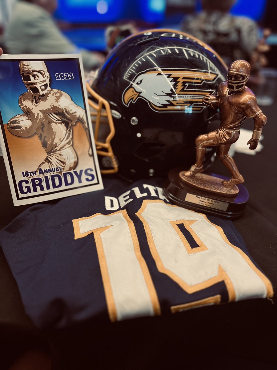 CoachOverholt's tweet photo. Congratulations to @LandonBrooks21 for being named to the 2024 Prime Time 25 Team!  Eagle Pride! https://t.co/LxYHORmbI7