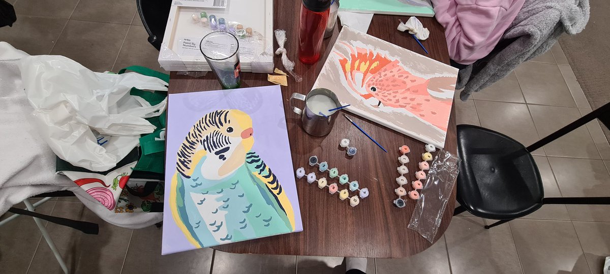SailorSteveCat's tweet photo. Did some irl painting and baking. Please don't come for me coz its paint by numbers or the stove top is dirty, I'm just a 😿astrophe.

#sliceofsteve https://t.co/9bWPyxwRuc