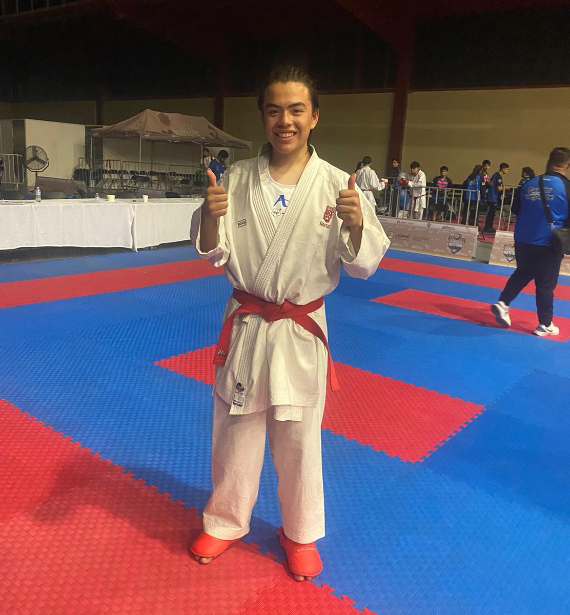 Felicitamos a Alfredo Eleazar Arteaga, alumno de cuarto semestre del #CECyT11, por su clasificación a la etapa nacional de los juegos nacionales #CONADE de karate en Nayarit 2024 en la categoría de kumite junior -76 Kg. #Huélum #OrgullosamentePolitécnico #DeportesIPN 🥋