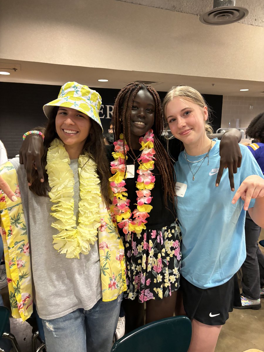 BishopLynch's tweet image. Welcome home, class of 2028! 

Today, marked the official welcome to all of our new members. Incoming freshman came together, first as strangers, but then quickly bonded together. 

We can’t wait to see everyone again in August!
#8Houses #1Home #elevate #ForeverFriars