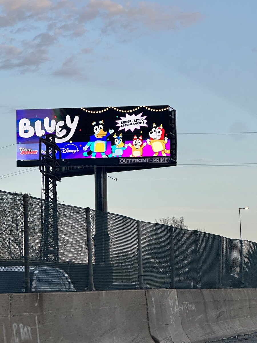 Power of OOH 👀 @DisneyPlus advertising the @OfficialBlueyTV season finale today on I-95 billboards