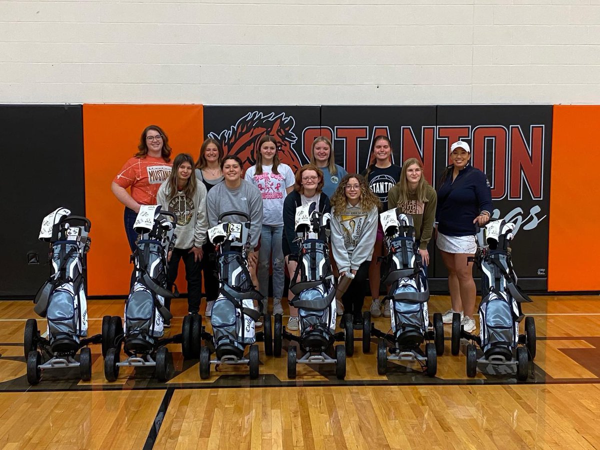 PGAREACHNeb's tweet photo. Three down, three to go! 🤩

We’re still reliving the memories from last week’s club drop-offs at @PLSHSTitans, @BlairGolfTeam and Stanton High School.

We’re looking forward to the next three! https://t.co/eyHHlWaPK8