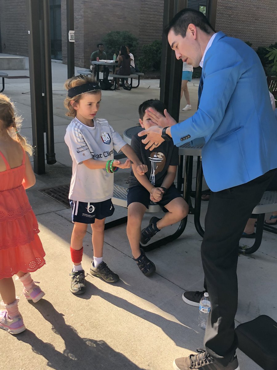 clronco's tweet photo. Special thanks to our Family Association @DurhamAcademy for organizing a fun All-School Festival on a beautiful Sunday afternoon! https://t.co/4QbX1h2LhU