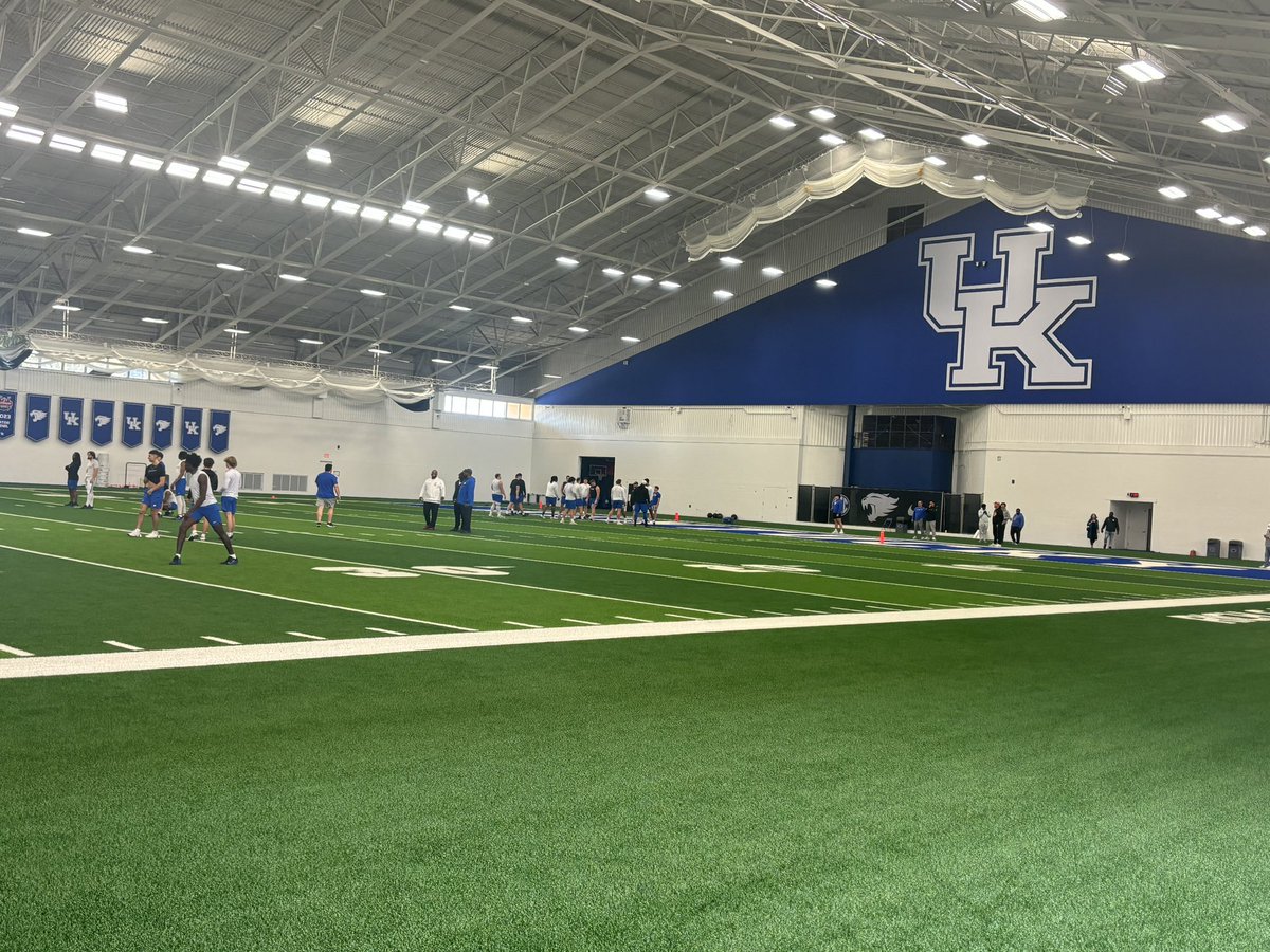 Had an amazing visit at the University of Kentucky yesterday!! Thank you @vincemarrow for having me come up and check out the facilities.@UKFootball @UKStoopsTroops @BushHamdan @CedrickWilson13 @NCEC_Recruiting @NatlPlaymkrsAca @BuckFitz @ACMav4Life @QbCoachJonah @CoachTLambert