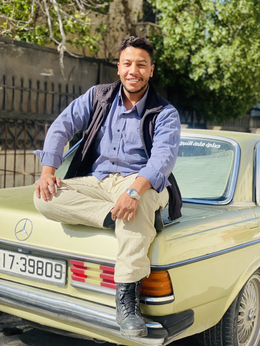 HamoodAnbar's tweet photo. ليوم اتممت عامًا جديدًا مـن عـمري وبدأت عامًا جديدًا  اللهم اغفر لي ما مضى وبارك لي فيما هو  اَتي https://t.co/9XIHAmI4Ip