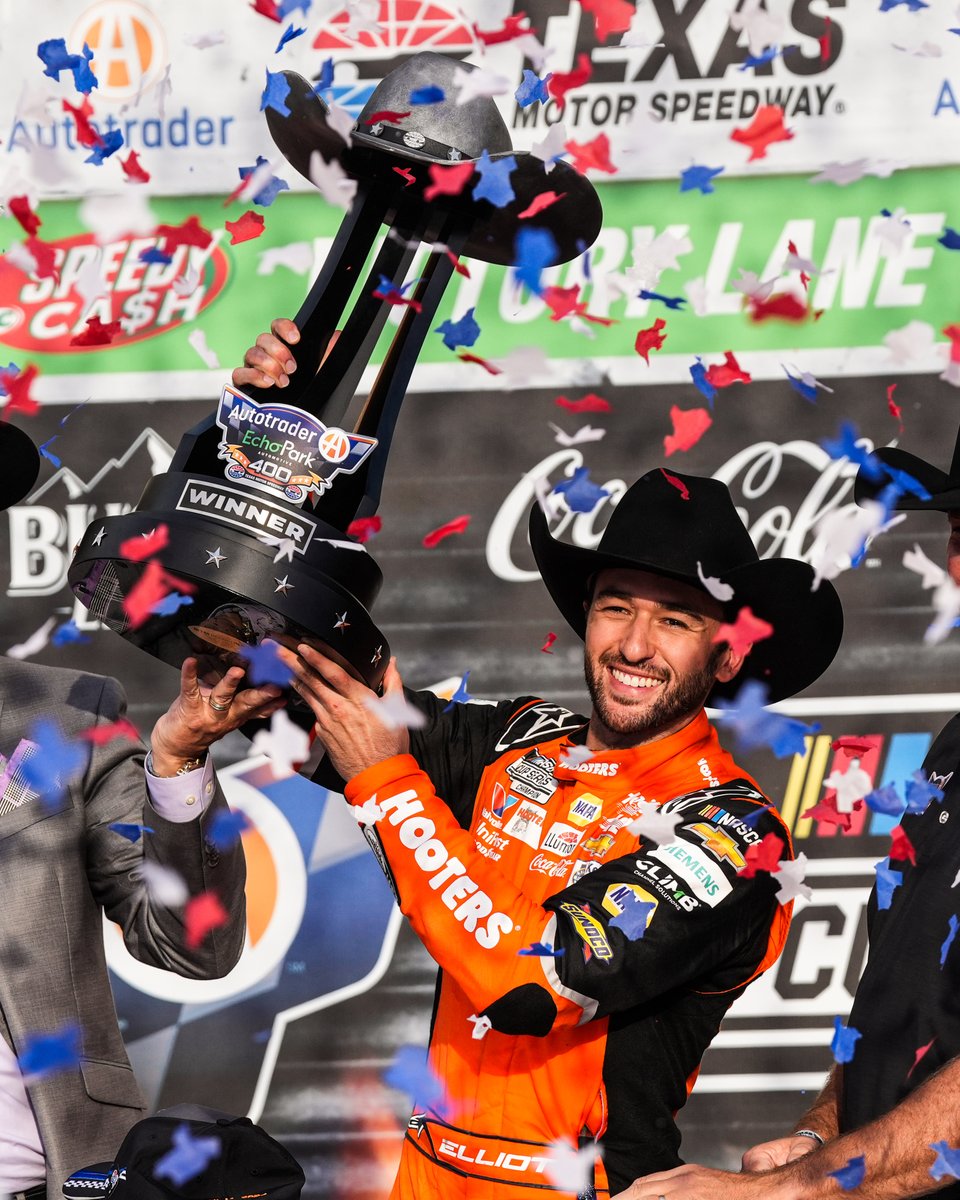 That's one big smile, cowboy. 🤠