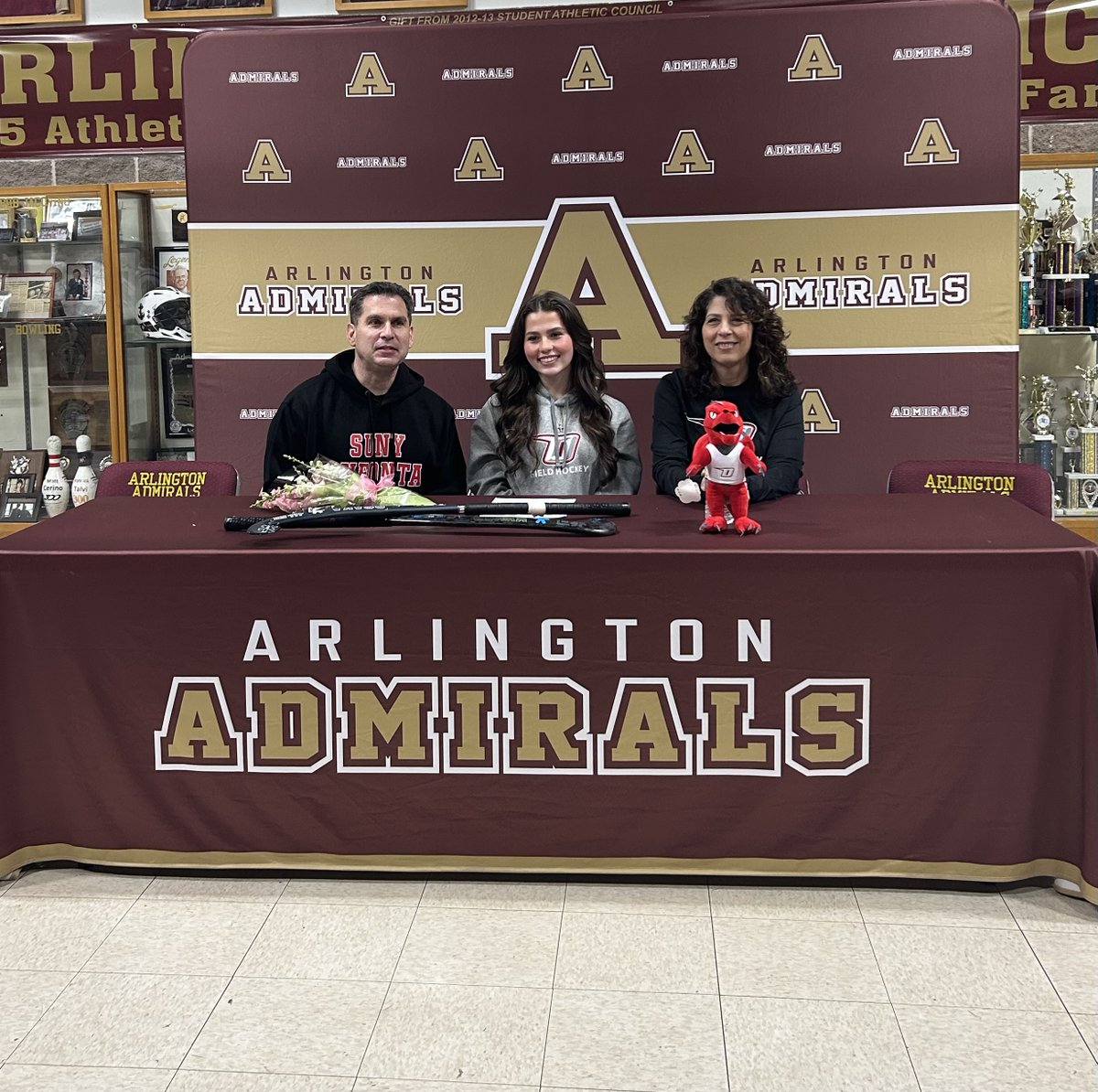 Congratulations to Lily Haverkamp on signing to play field hockey at SUNY Oneonta!