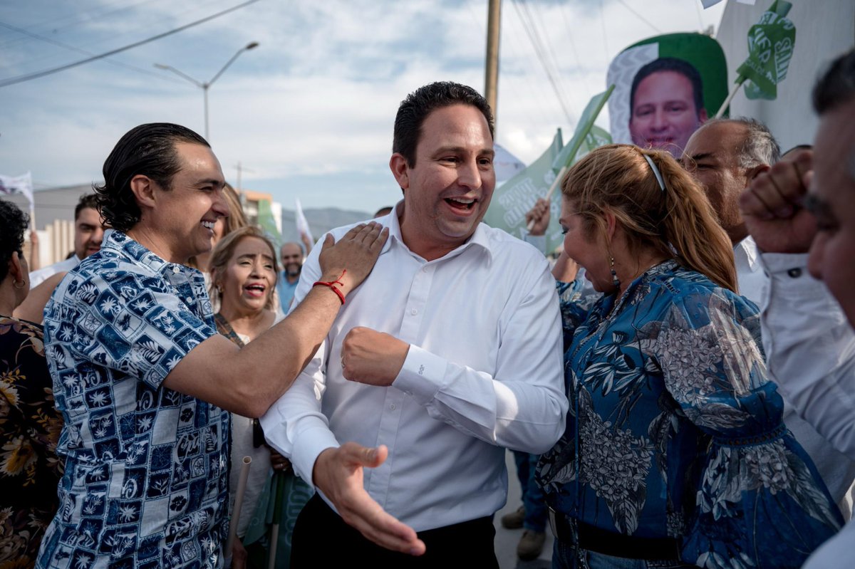 javierdiazglz's tweet photo. Llegando al Instituto Electoral de Coahuila, listo para ganar el debate #PorAmoraSaltillo #JavierAlcalde https://t.co/3wBK3RIQY6