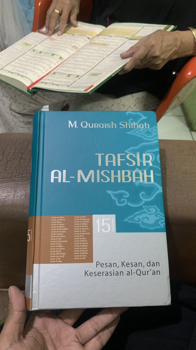 RendraLabaLaba's tweet photo. @literarybase https://t.co/83lV0hSHga