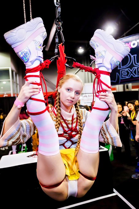 Another pic by @tmronin 🩷 tied by @kinbakustudio https://t.co/PXlYzBUXsK<a class="tags" target="_blank" title="On Twitter" href="/?out=eyJ0eXAiOiJKV1QiLCJhbGciOiJIUzUxMiJ9.eyJpYXQiOjE3MjI3NjkxODUsImlzcyI6InR3cG9ybnN0YXJzLmNvbSIsIm5iZiI6MTcyMjc2OTE4NSwiZXhwIjoxNzU0MzA1MTg1LCJyZWRpcmVjdF91cmwiOiJodHRwczovL3R3aXR0ZXIuY29tL3Rtcm9uaW4ifQ.l27xY5j6XMc9Po02TJSlbai22ESIknMuXzA-0fOUykieDKZ39cE_TfNCCUf05fcPc3UFwUNrXZKxqhACK5VZFg">@tmronin</a><a class="tags" target="_blank" title="On Twitter" href="/?out=eyJ0eXAiOiJKV1QiLCJhbGciOiJIUzUxMiJ9.eyJpYXQiOjE3MjI3NjkxODUsImlzcyI6InR3cG9ybnN0YXJzLmNvbSIsIm5iZiI6MTcyMjc2OTE4NSwiZXhwIjoxNzU0MzA1MTg1LCJyZWRpcmVjdF91cmwiOiJodHRwczovL3R3aXR0ZXIuY29tL2tpbmJha3VzdHVkaW8ifQ.GLmIdUJ1mtceiFPe9ucHDPe9yhbZEoX-RuR0w2X6aS-TNU9Gc-jRLVQmH3Jfv4ZDXXW1HOj4e7TBu2eIpk7Bpg">@kinbakustudio</a>