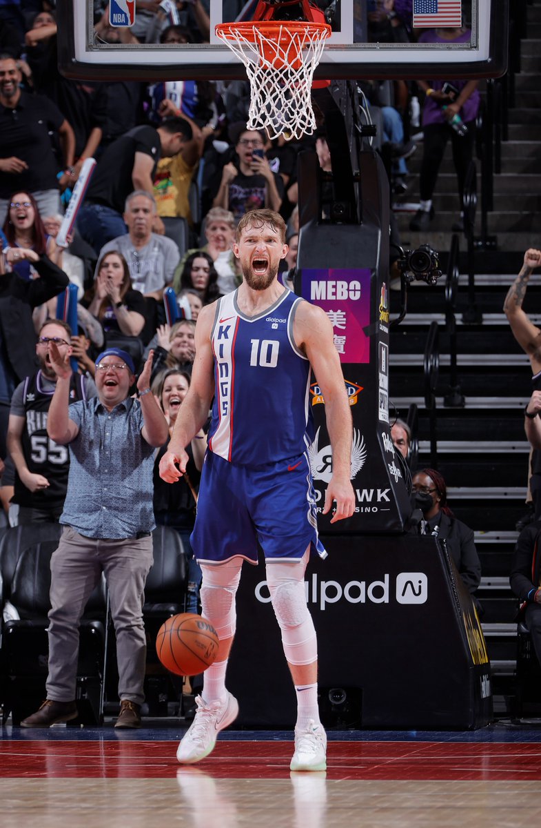 Domantas Sabonis recorded his 77th double-double of the season, becoming just the 7th player in NBA history to reach that total in a season and the first to do so since Moses Malone in 1978-1979.