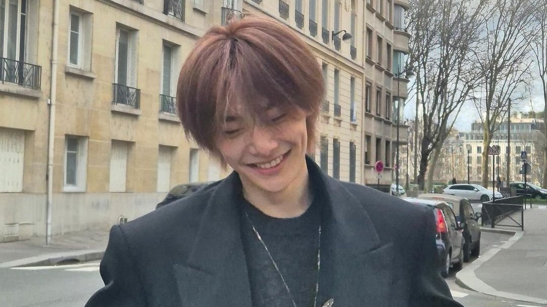 mychemicalix's tweet photo. ⠀⠀⠀
⠀⠀⠀⠀ 𖤐  ˚. ࣪  #jeonglix au  ° 📜  ִ ۫  ּ

solo eran dos mejores amigos, no se suponía que su relación tomara un rumbo tan extraño luego de que les asignaran una nueva coreografía.
⠀⠀⠀⠀ https://t.co/xMKIzmcSg6