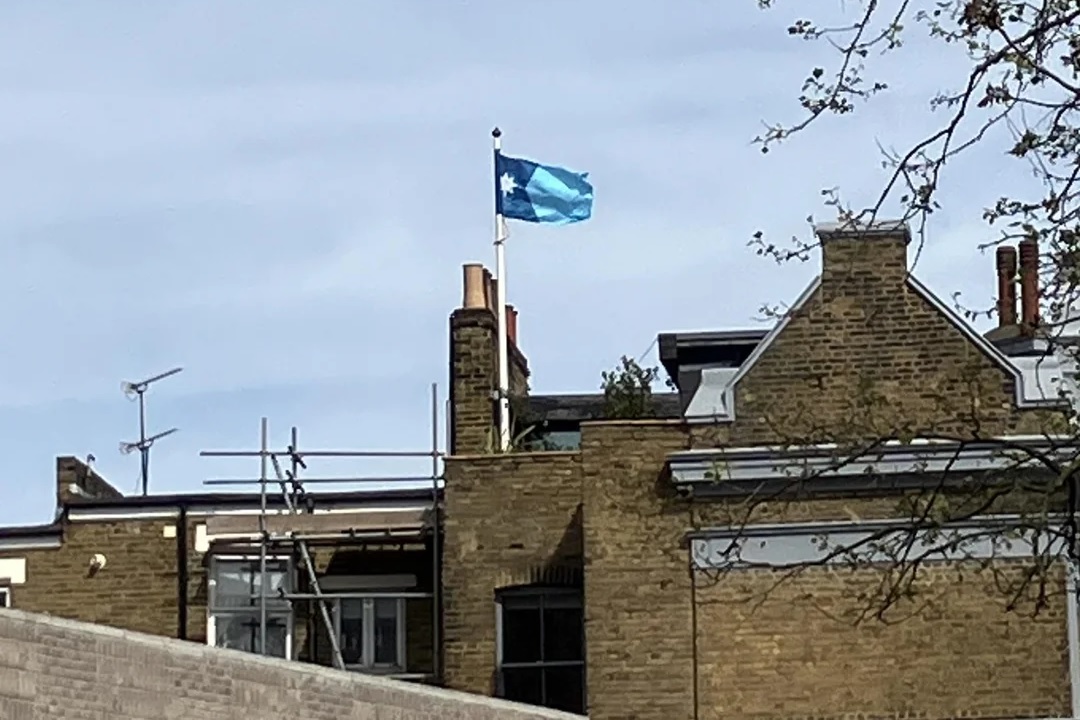 NorthStarFlagMN's tweet photo. From #Minnesota to south London. #NewMNFlag https://t.co/ThSqueyfj9