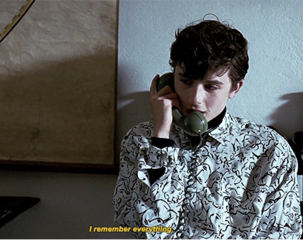 trumancande's tweet image. tengo un problema q es guardar en mi cabeza datos random de gente de la q tal vez no soy tan cercana entonces por ahí algo me hace acordar a esa persona y me dan ganas de compartírselo pero ni da jajsjs hola nos vimos dos veces pero te recordé xq te gusta este alfajor