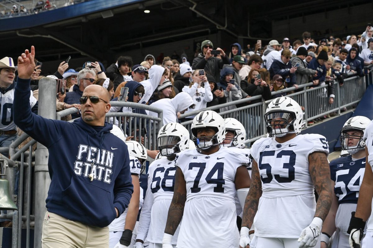 With the transfer portal set to officially open this week, James Franklin discussed what will be ‘an interesting couple of weeks’ for Penn State football following the Blue-White Game. #WeAre ✍️: @BasicBluesPod 📷:@GracieCarella STORY: basicbluesnation.com/penn-state-foo…