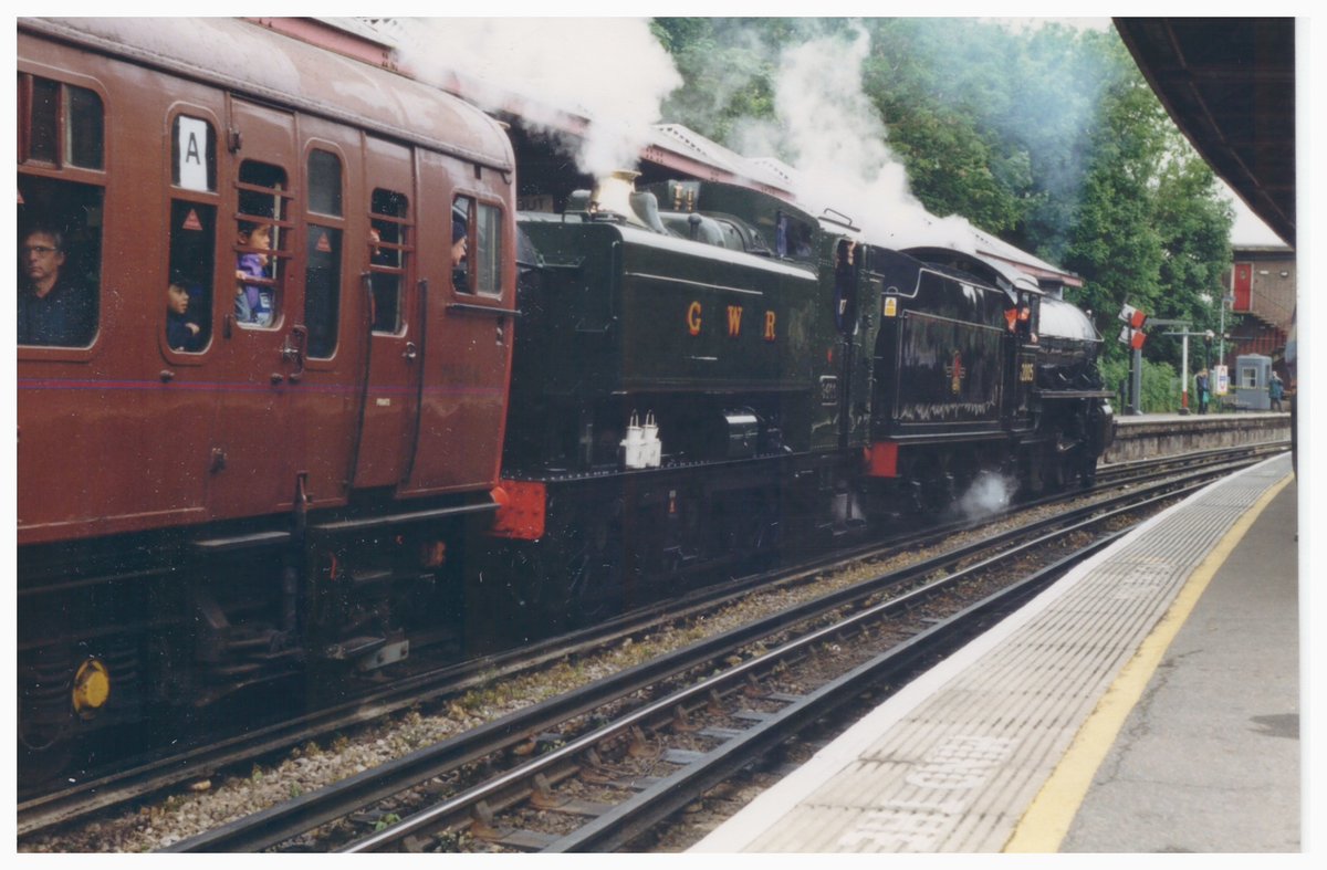 9466 + 62005 at Rickmansworth at 10.11 on 31st May 1999. @networkrail #DailyPick #Archive @TfL @SteamRailway
