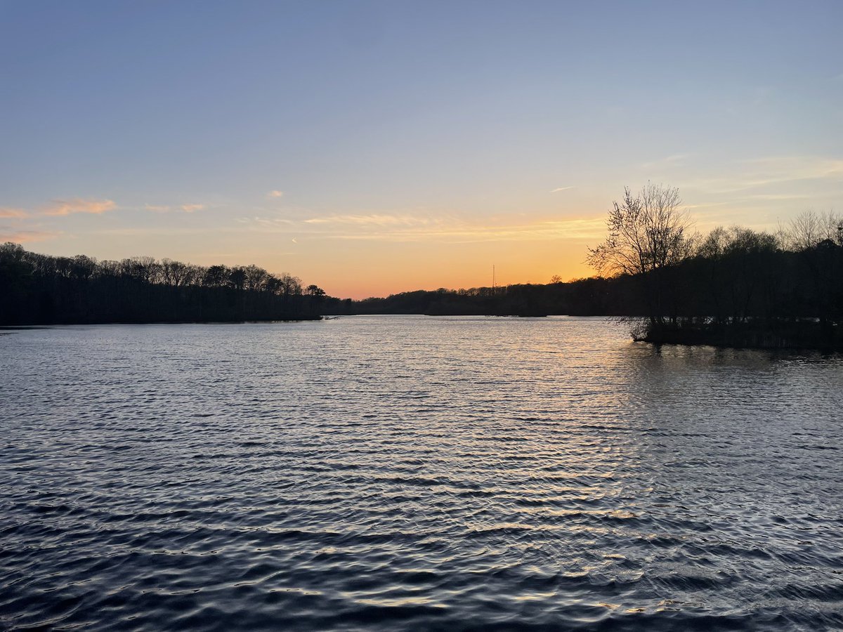 Love going on walks 🥰