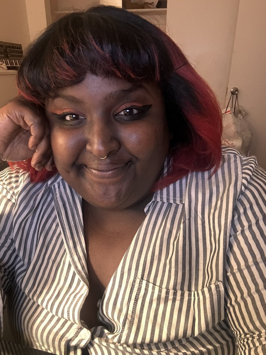 What’s up internet? My single “Stoned in the parking lot” comes out Friday ✨