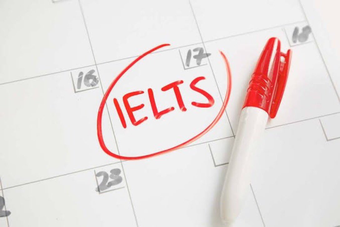 _ielts_1's tweet photo. هل هو نفس محتوى الاختبار الورقي؟
نعم. يغطي اختبار #ايلتس عبر الحاسوب مهارات الاستماع والقراءة والكتابة. وسيكون هذا الاختبار مماثلاً تماماً لاختب��ر #الآيلتس الورقي من حيث المحتوى والدرج��ت ومستوى الصعوبة وأنواع الأسئلة. 📝
 
#Perletti 
#الضمان_الاجتماعي_المطور #ايلتس https://t.co/WazpFD5NcP