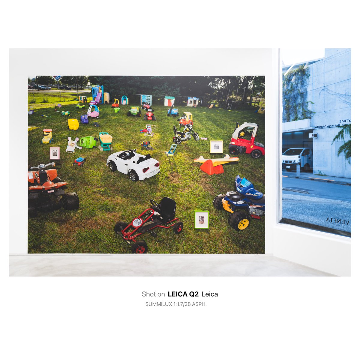 tkklab's tweet image. 最終日に観覧出来た「TOKYO PLAYTIME An exhibition by Alec Soth and Bottega Veneta」展
写真と広告。時代感が有り個人的には凄く響いたキャンペーンフォトでした。
#AlecSoth #MagnumPhotos #BottegaVeneta