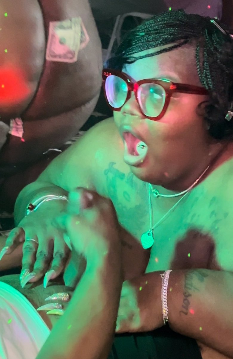notmyequal_xxx's tweet photo. Recap from BGSN 11 2024
Memphis, TN 

When I say I put on a mf’in SHOW last night! I mean that… Made that nigga pull his dick out in the middle of the floor! Lol you would’ve had to be there! Sorry if you missed this one! It goes down in the history books 📖 https://t.co/9F3LL8bfk3