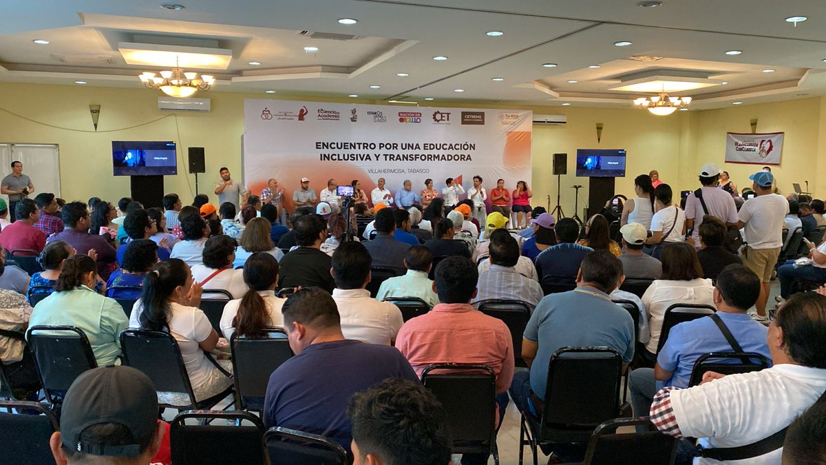 InclusionEsClau's tweet photo. #InclusiónConClaudia
🔴 Desde #Tabasco realizamos un encuentro intersectorial por una #EducaciónInclusiva y #Transformadora como parte de la agenda que apoya a la Dra. @Claudiashein ❤️
¡Ella es una persona comprometida con las causas más justas! 🦾👩🏽🦽🧑🦼👩🦯➡️👩🦯👨🦼➡️👨🏽🦼🏳️🌈🏳️⚧️📚👨🏫👩🏫 https://t.co/gbdCfpkw0o