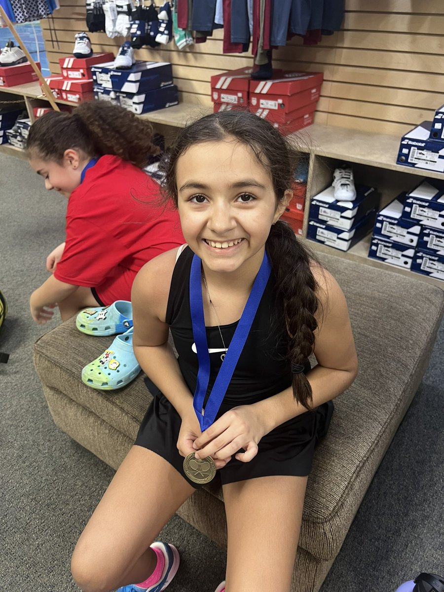 Congratulations 5Star tennis on winning the 12U District JTT Championships 🎾🙌 Good luck at Sectionals in July! #teameffort