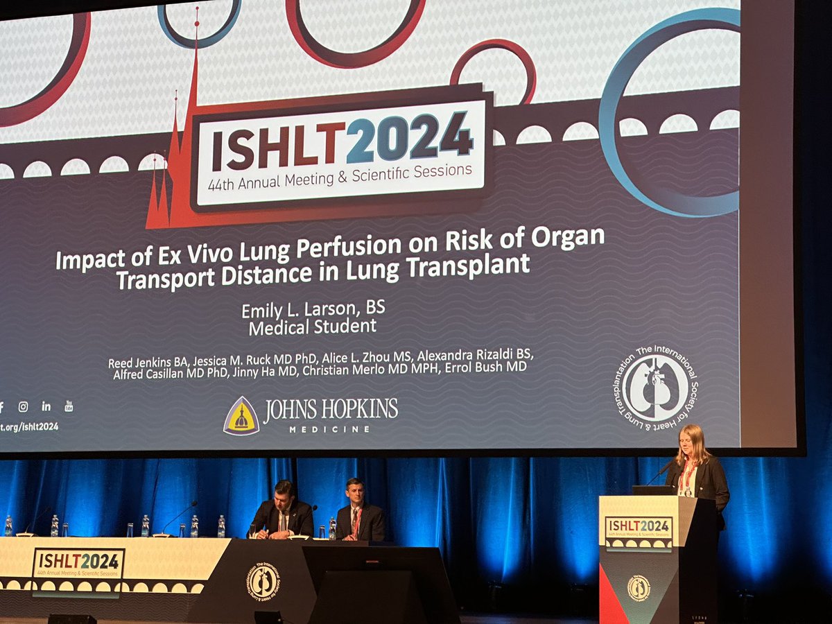 🔥 @LarsonEmilyL continued to dazzle the @ISHLT community with her brilliant podium presentation on ex vivo lung perfusion under the incredible mentorship of @ErrolBushMD 🫁