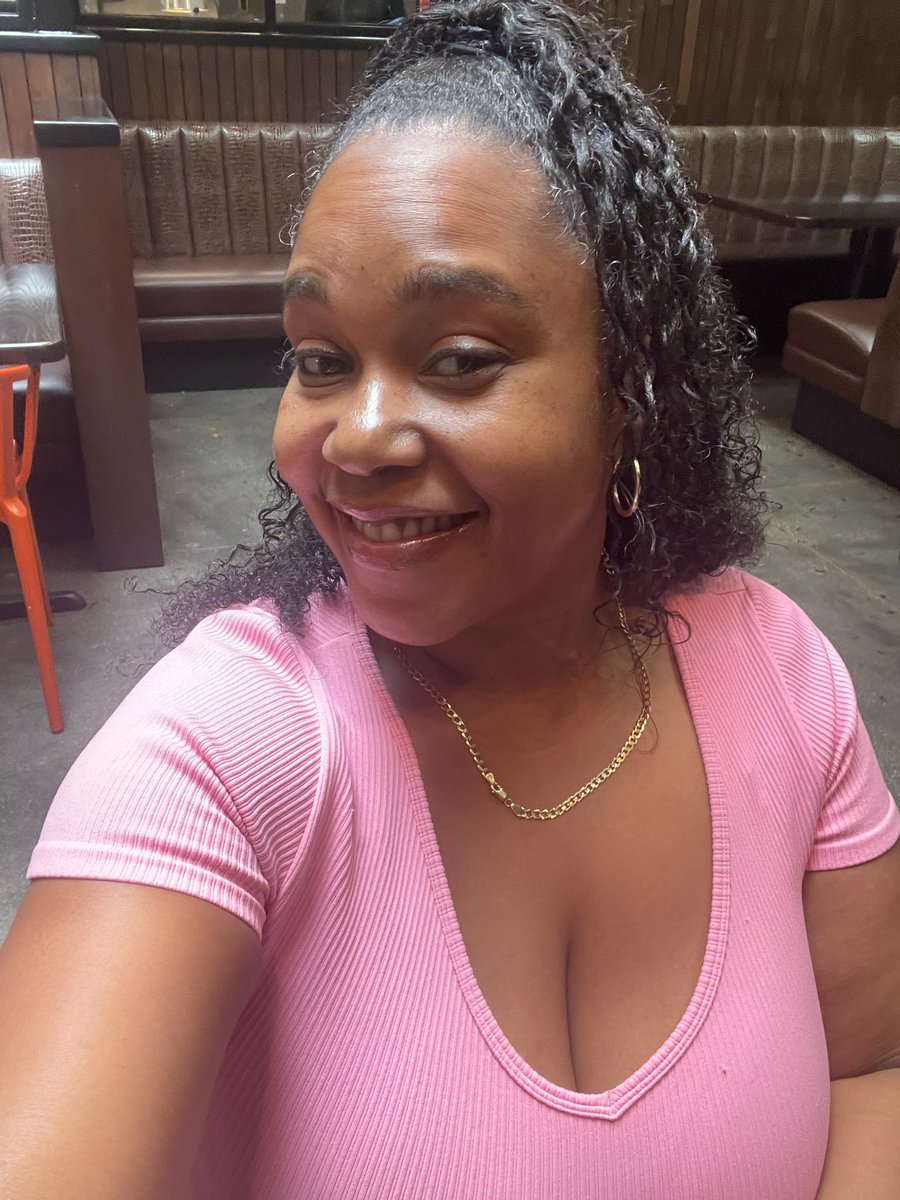Danyezee's tweet photo. 43 in October https://t.co/2FPLl7FDfB
