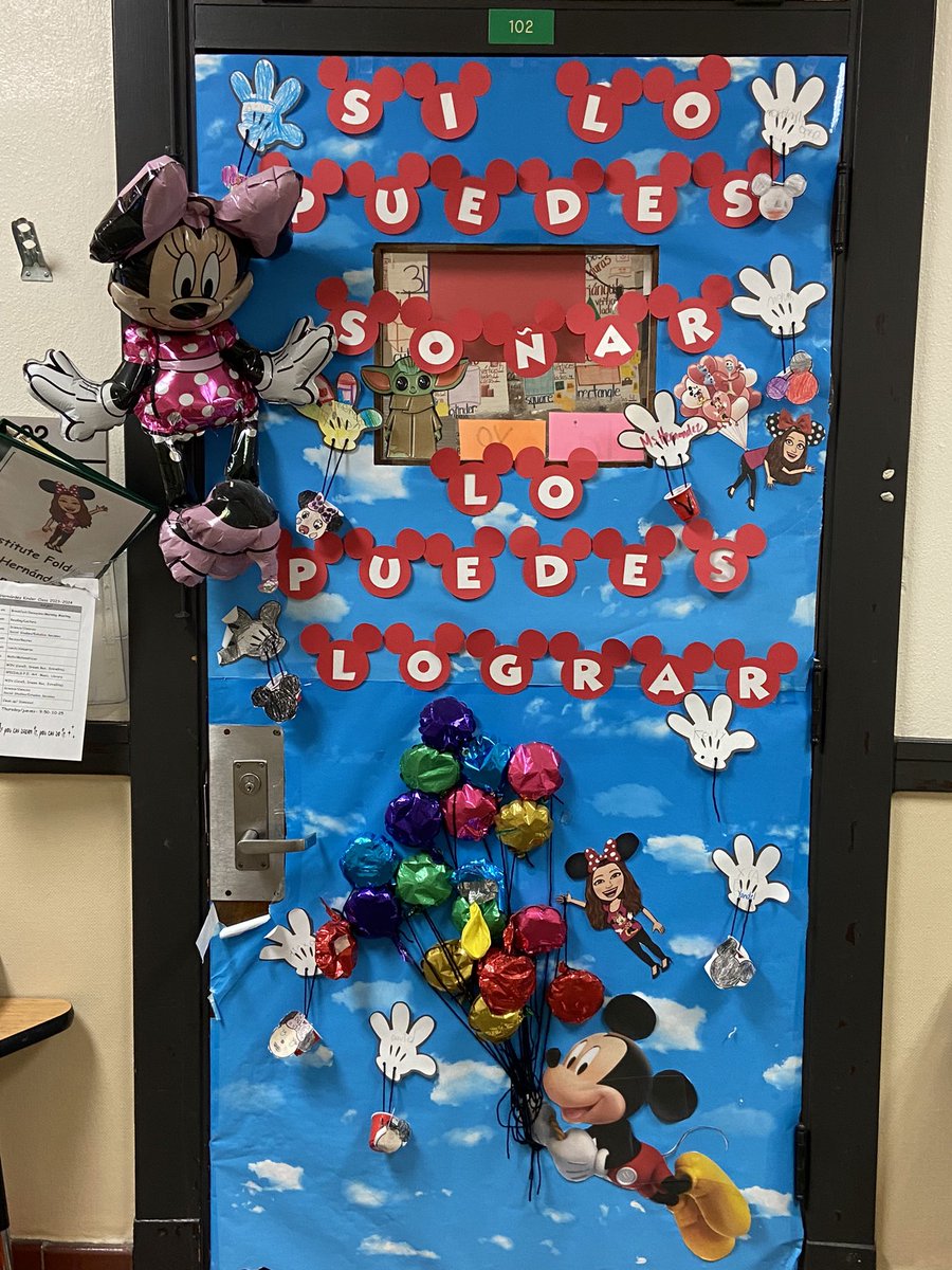 Carminia_Moreno's tweet photo. Had the privilege of watching Ms. Hernandez teach Friday! Students were engaged and there was so much student discourse! All students engaged in conversation, and kinder students speaking in COMPLETE sentences! I was in awe! @SamRosenFWISD #TOYFinalist  
Claro que se puede! 💜 https://t.co/1YTX2cnCBZ