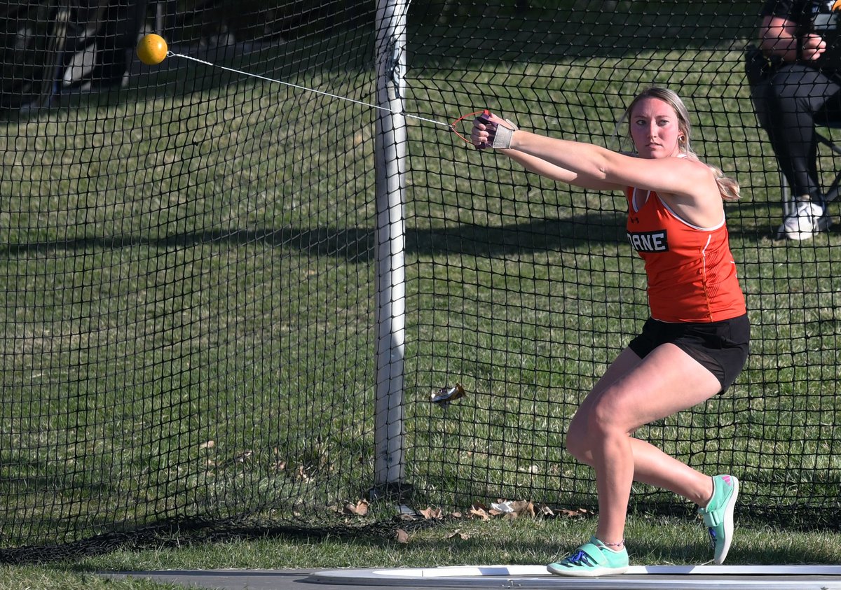 Scoop_DoaneTF's tweet photo. Our Queen of the Circle spins yet another record-breaking tale…this one 184 feet and 10 inches long

@macy_fuller1 #DoaneTF #DoaneNWUdual https://t.co/Q3U15YtKuH