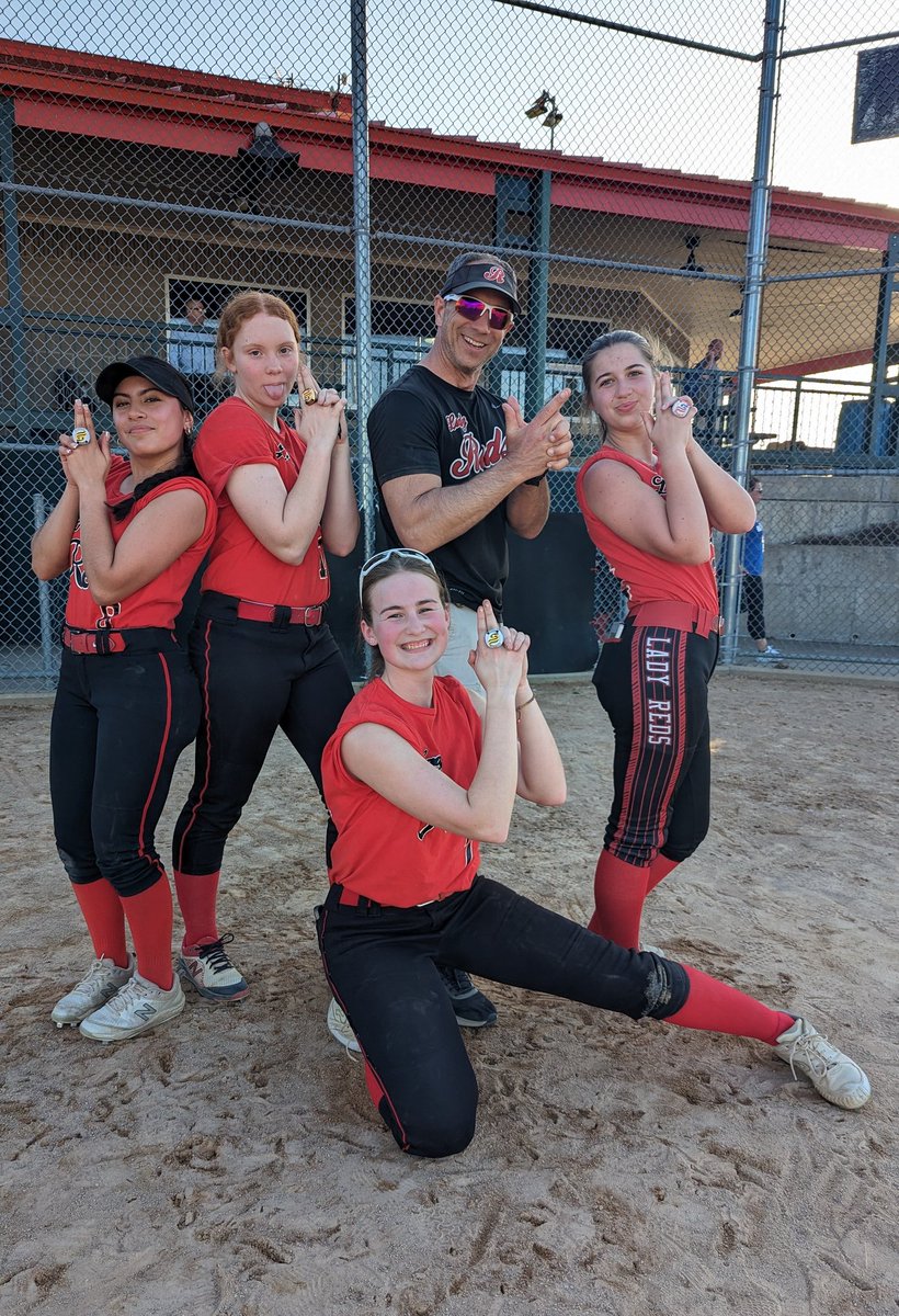 Illinois Lady Reds Softball tweet media
