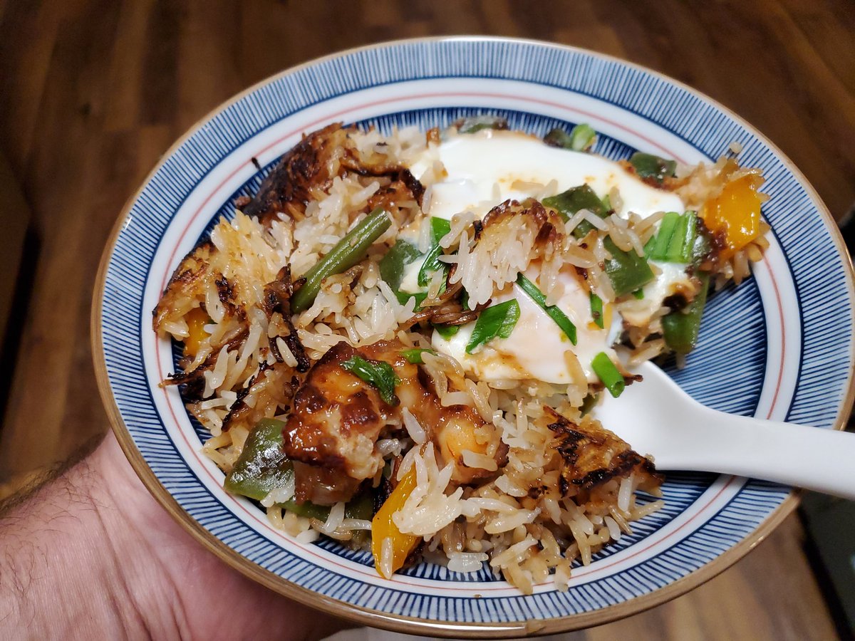 Shrimp Clay Pot Rice
Crispy rice on bottom 👀